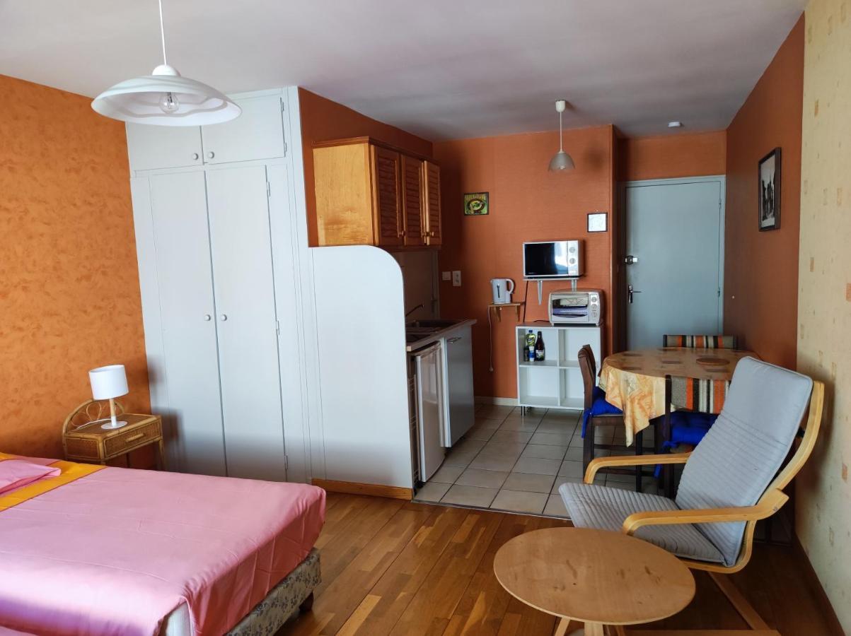 Residence L'Alexandra 2 Etoiles 부르봉-레-뱅 외부 사진